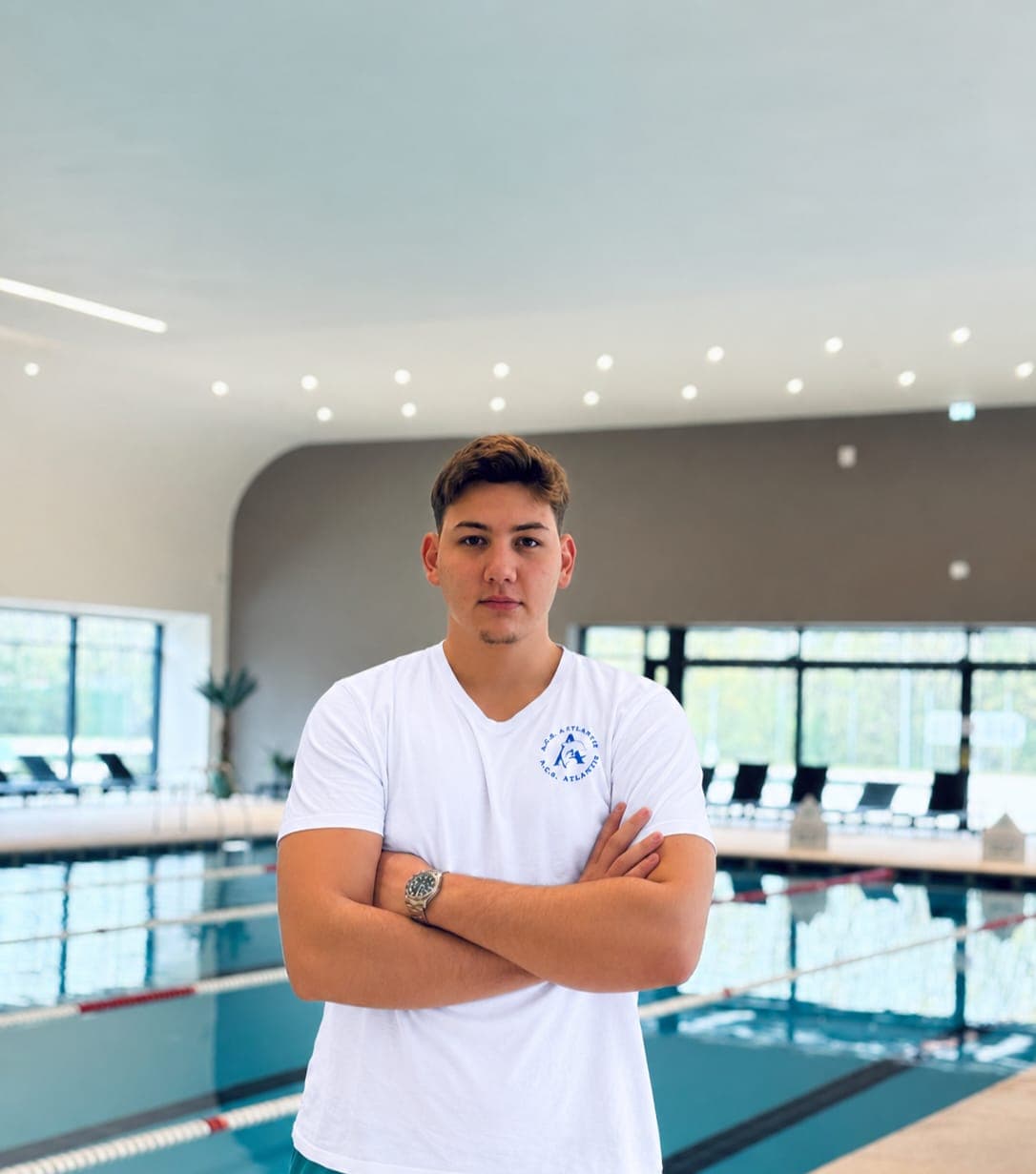 Teo, instructor Atlantis, la bazin